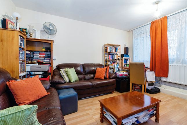 Flat for sale in Stockwell Park Road, Stockwell