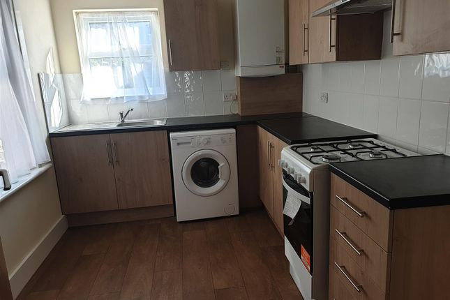 65, Henley Road, London photo 4