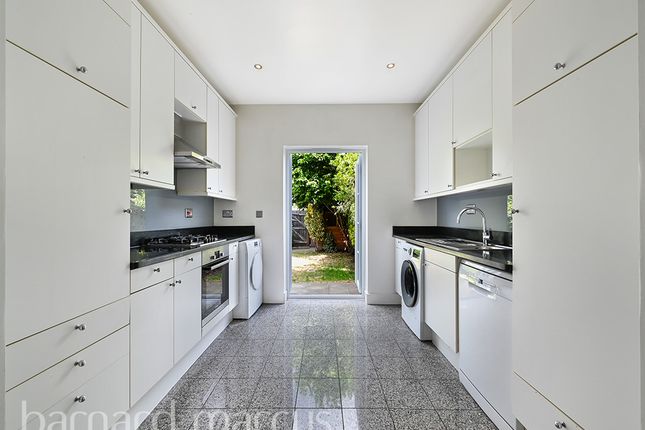 45, Wavendon Avenue, LONDON photo 2