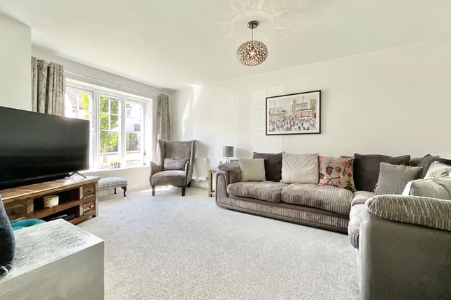 15, Daffodil Drive, Gnosall, ST20 photo 3