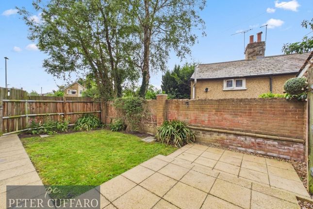 1a Abbotts Way, Ware photo 4
