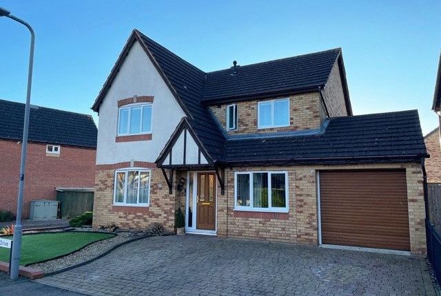 Thumbnail Detached house for sale in Sorrell Drive, Newport Pagnell