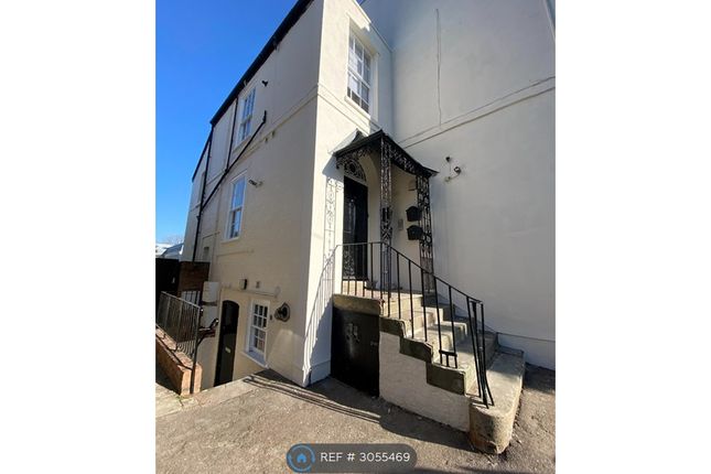 Flat B, Spa Villas Montpellier, Gloucester photo 5