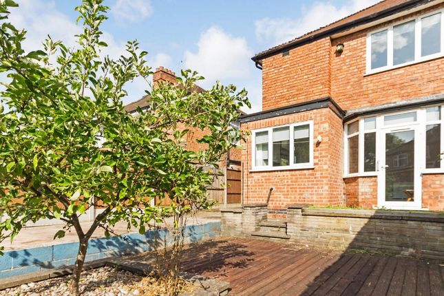 Semi-detached house to rent in Queens Road East, Beeston, Nottingham