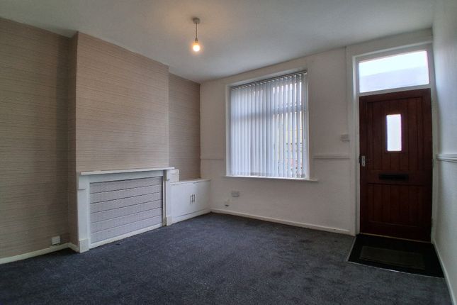 13 Heath Street, Heath Street, Burnley, BB10 3AY, Burnley photo 3