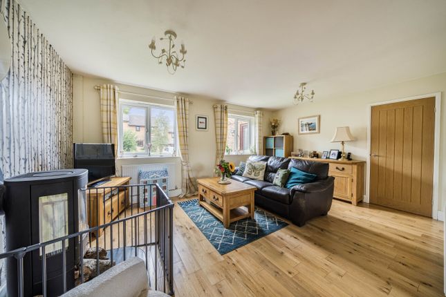 7, St. Andrews Close, Holsworthy photo 2
