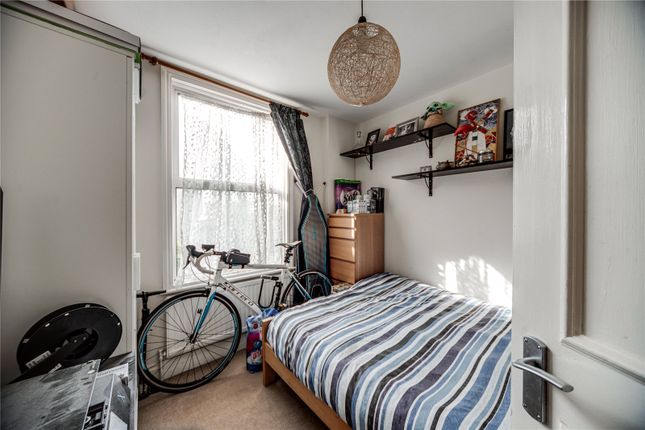 Flat for sale in Hampden Road, London