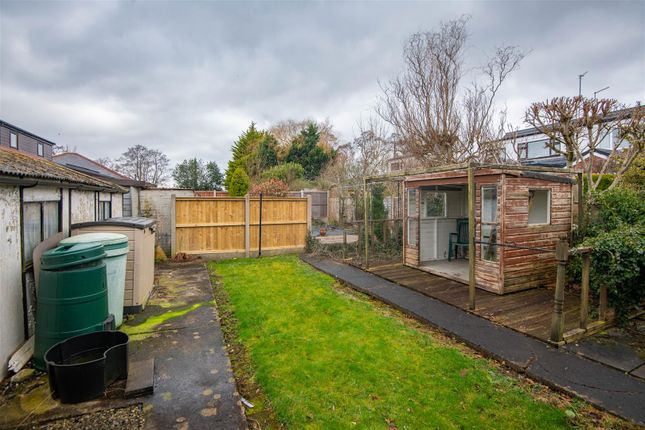 Longways, Brook Avenue, Preston photo 4