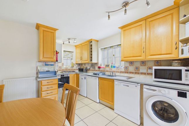 Flourish Cottage, 12a Flowergate, Whitby photo 4