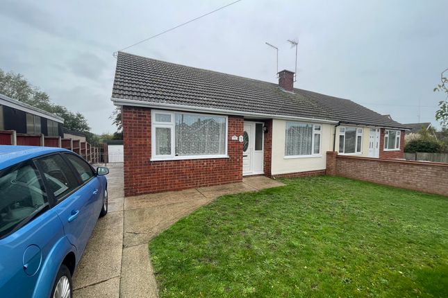 Thumbnail Bungalow to rent in Winifred Way, Caister-On-Sea, Great Yarmouth