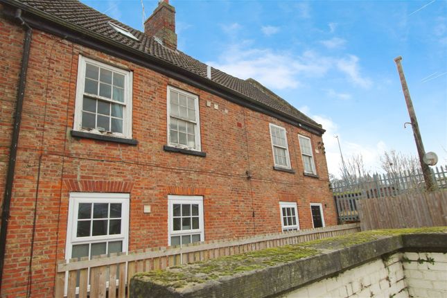 Flat for sale in Ousegate, Selby