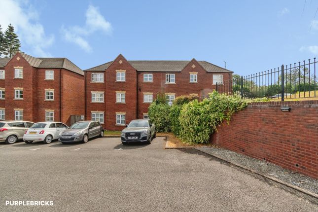 97, Charles Hayward Drive, Wolverhampton photo 3