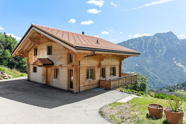 Thumbnail Chalet for sale in Leysin, Vaud, Switzerland