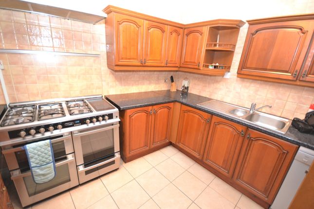 Terraced house to rent in Room 5, Lilac Crescent, Beeston