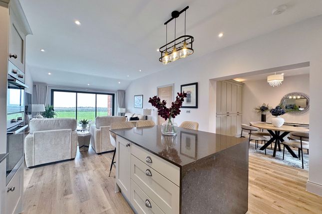 Flat 4, The View, Wirral photo 3