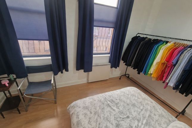 Flat 110, York Place, Leicester photo 5