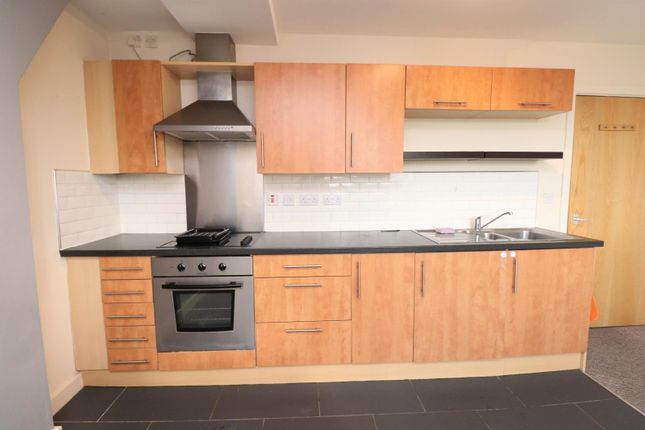 Apartment 6, Airedale House, 8, Rodley Lane, West Yorkshire photo 4