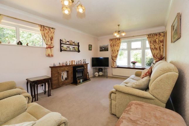 63, Shackleton Drive, Staffordshire photo 2