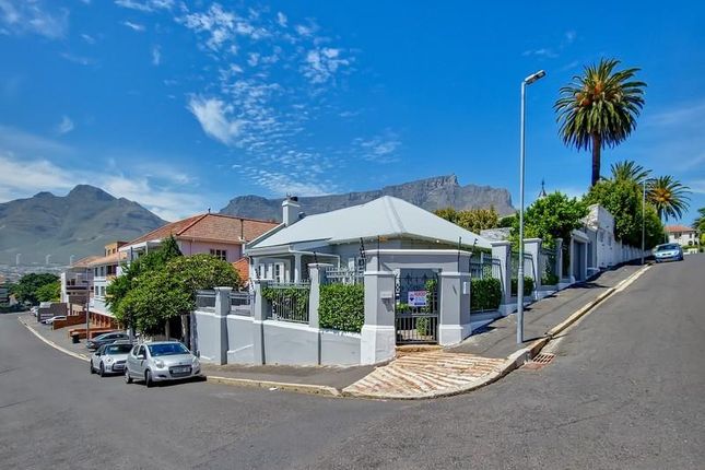 Thumbnail Detached house for sale in Tamboerskloof, Cape Town, South Africa