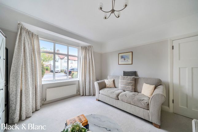 Balmoral Avenue, Beckenham photo 3