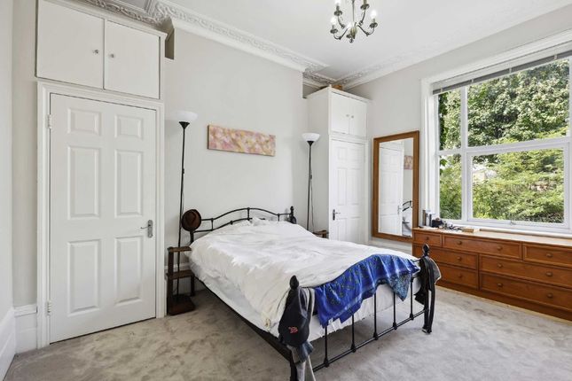 Flat for sale in Anglesea Road, Kingston Upon Thames