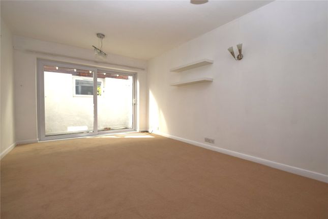 99, Southview Rise, Hampshire photo 4