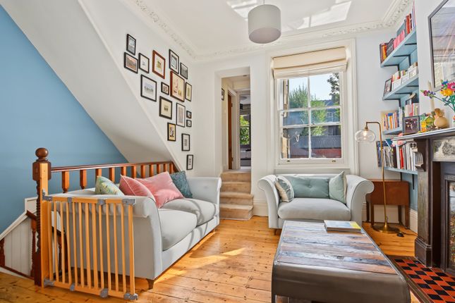 70, Burghley Road, Kentish Town, London photo 2