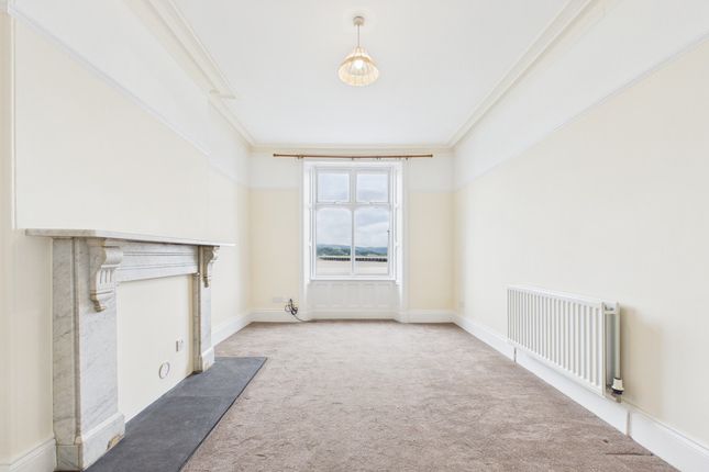Flat Flat 1, Bank House, 27 The Promenade, Arnside photo 3