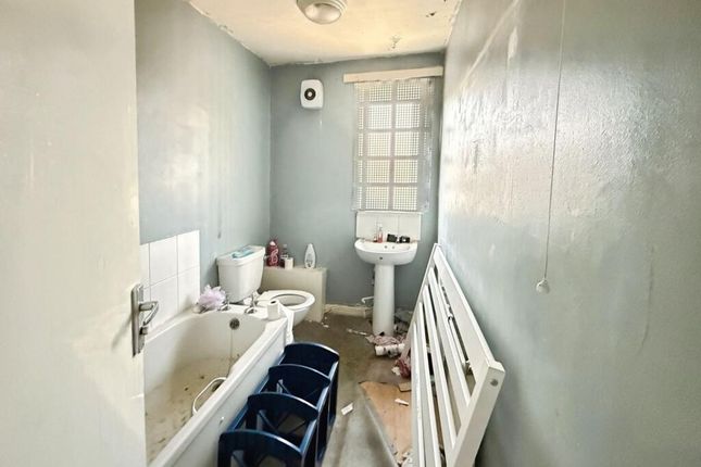 4 Dickenson Terrace, Gainsborough photo 4