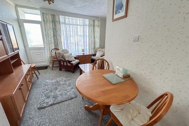 107A, Priory Close, St Osyth photo 4
