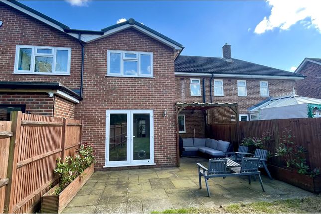 Thumbnail Terraced house for sale in Larkspur Close, West Malling