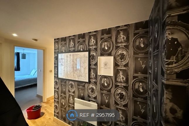 Flat, Little Neville Street, Leeds photo 5