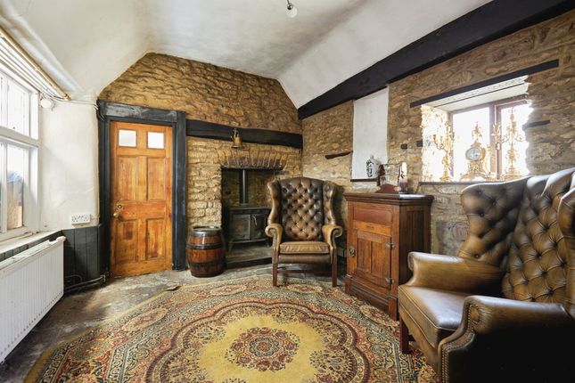 8, High Street, Sherborne photo 2
