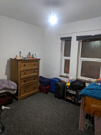 Flat to rent in |Ref: R153761|, Commercial Road, Southampton