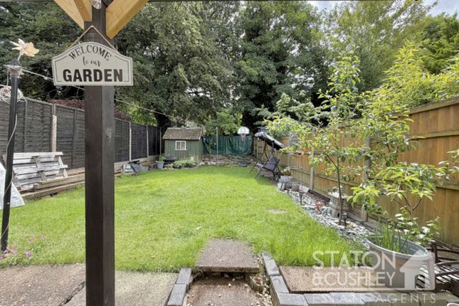 16 Edgar Avenue, Mansfield photo 2