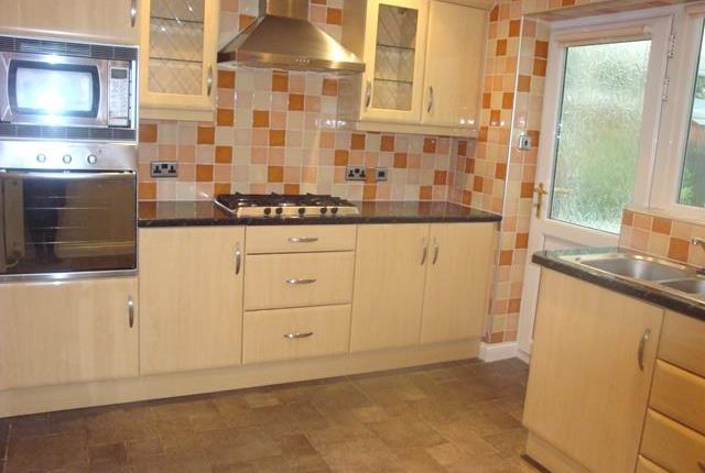 27, Beaconside, South Shields photo 5