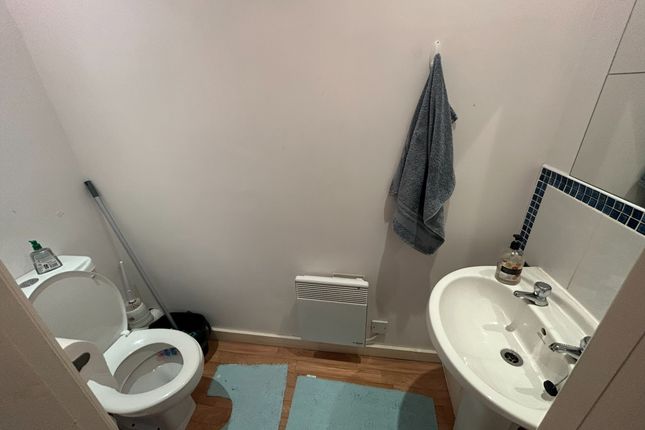 Flat 5, WOLVERHAMPTON photo 5
