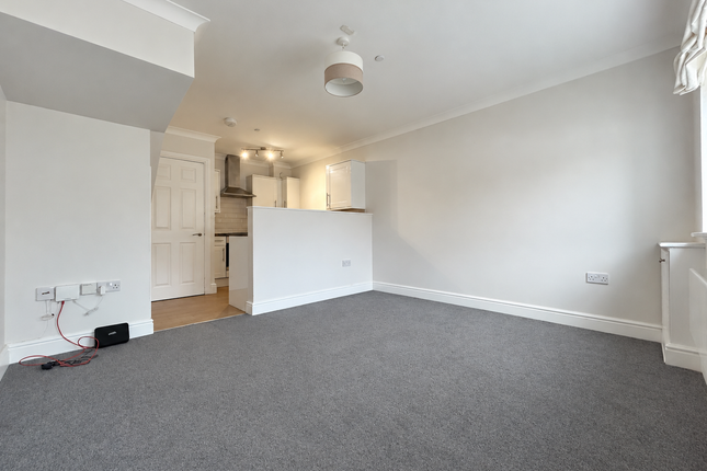 2 Forge Mews, High Street, Tonbridge photo 2