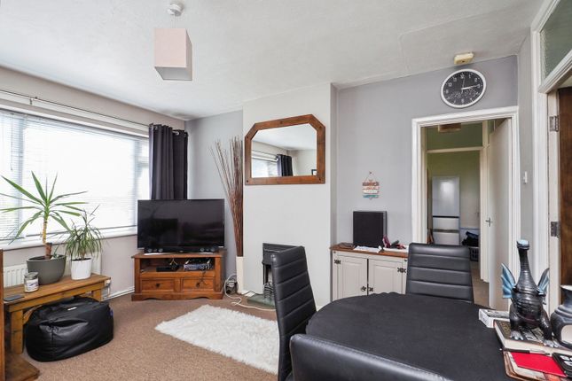 30, Douglas Court, Nottingham photo 2