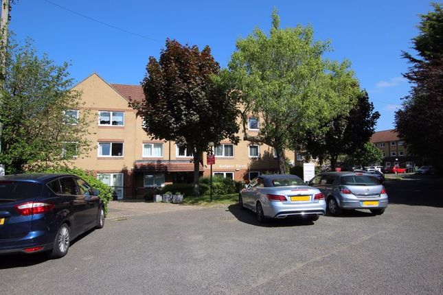Property to rent in The Grove, Epsom