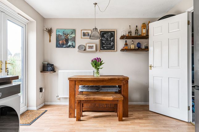 3, Siskin Road, Bicester photo 3