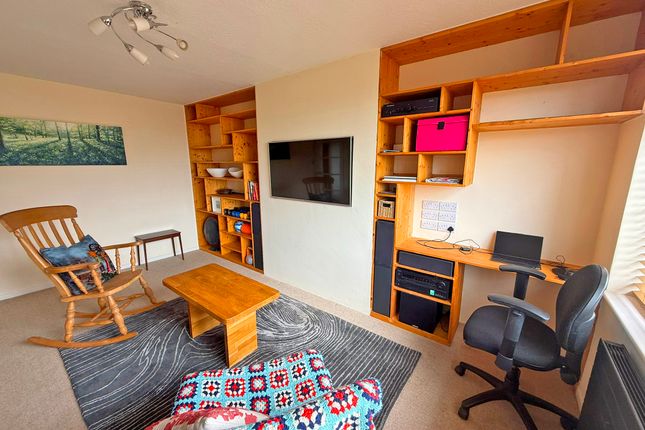 19, Ridge Green, Scarborough photo 3