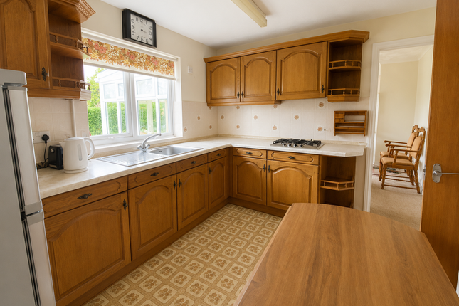 63 Langwith Gardens, Holbeach photo 2