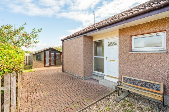 1-bed semi-detached on 16, Loch Trool Way, Whitburn, £118,000