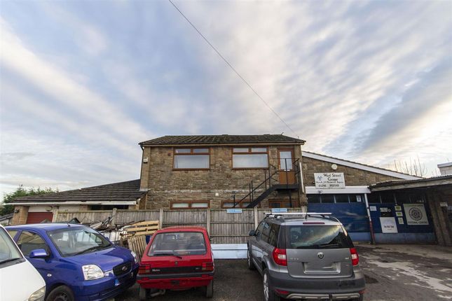 1 Bedroom Semi-Detached in S42 6XR