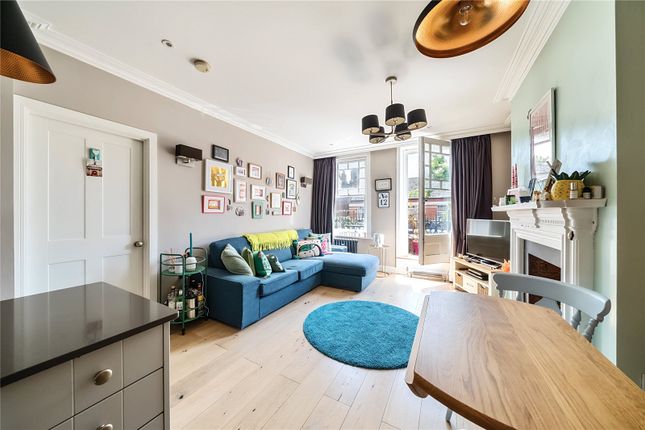 Flat for sale in Weston Park, Crouch End