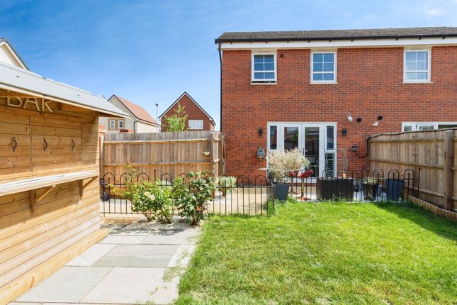 2, Betony Villas, Stafford photo 4