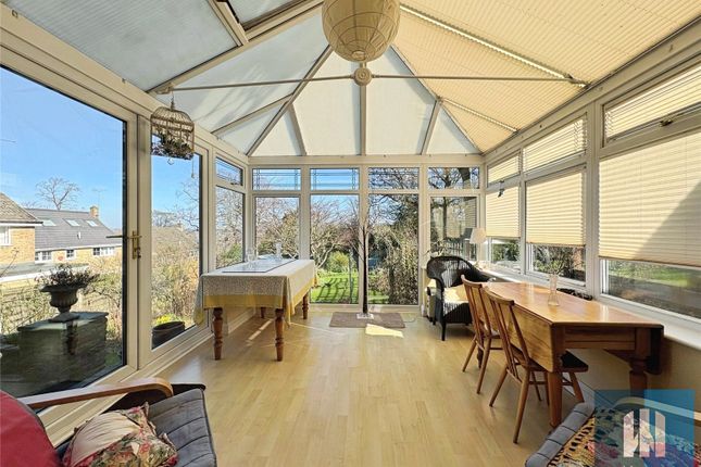 8, Cheviot Way, Mirfield photo 4