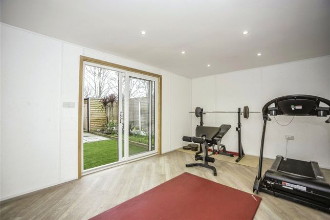 End terrace house for sale in Teviot Avenue, Aveley, South Ockendon, Essex