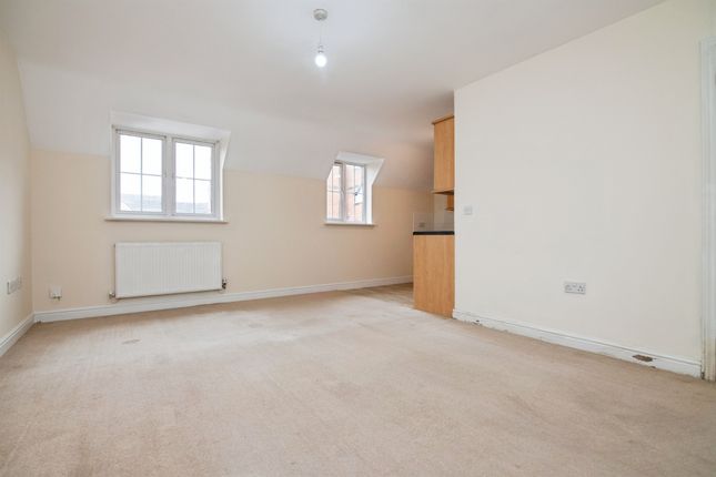 127, Anchor Drive, Tipton photo 2